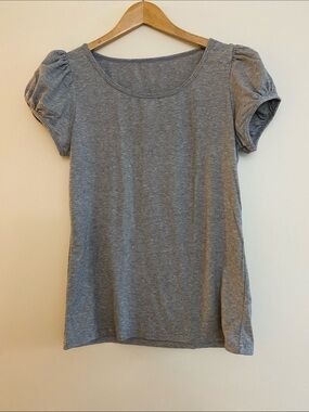 🌸🌼3 for $12🌸🌼 GU Puff Sleeve Scoop Neck Tee - Gray